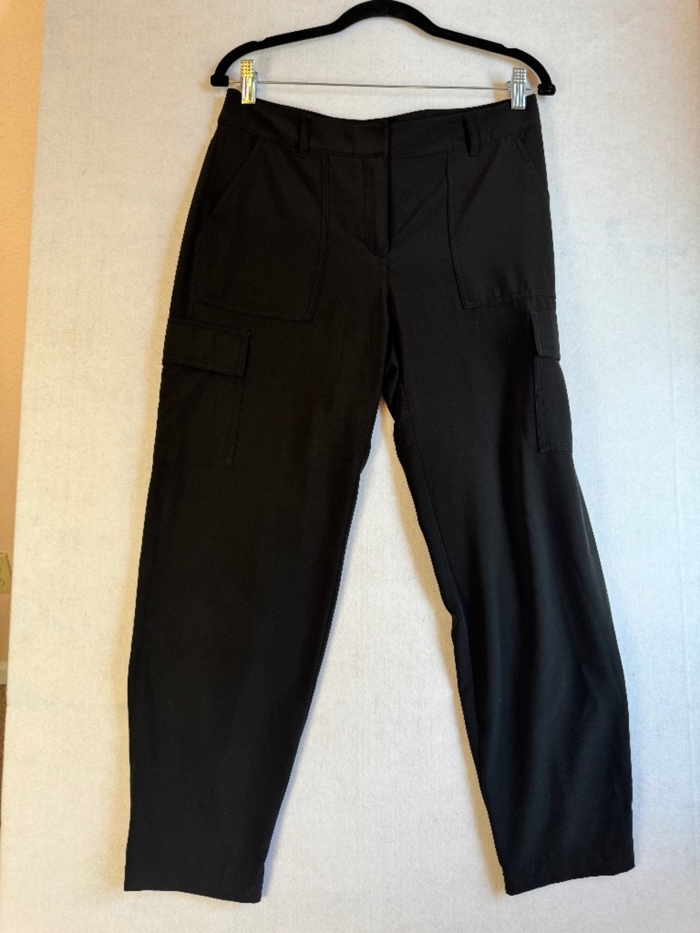 Vintage Y2K WHBM capri cargo pants black Sz 4